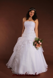 menyasszonyi_ruha.jpg